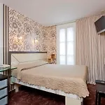 Hotel Le Relais Du Marais Paris