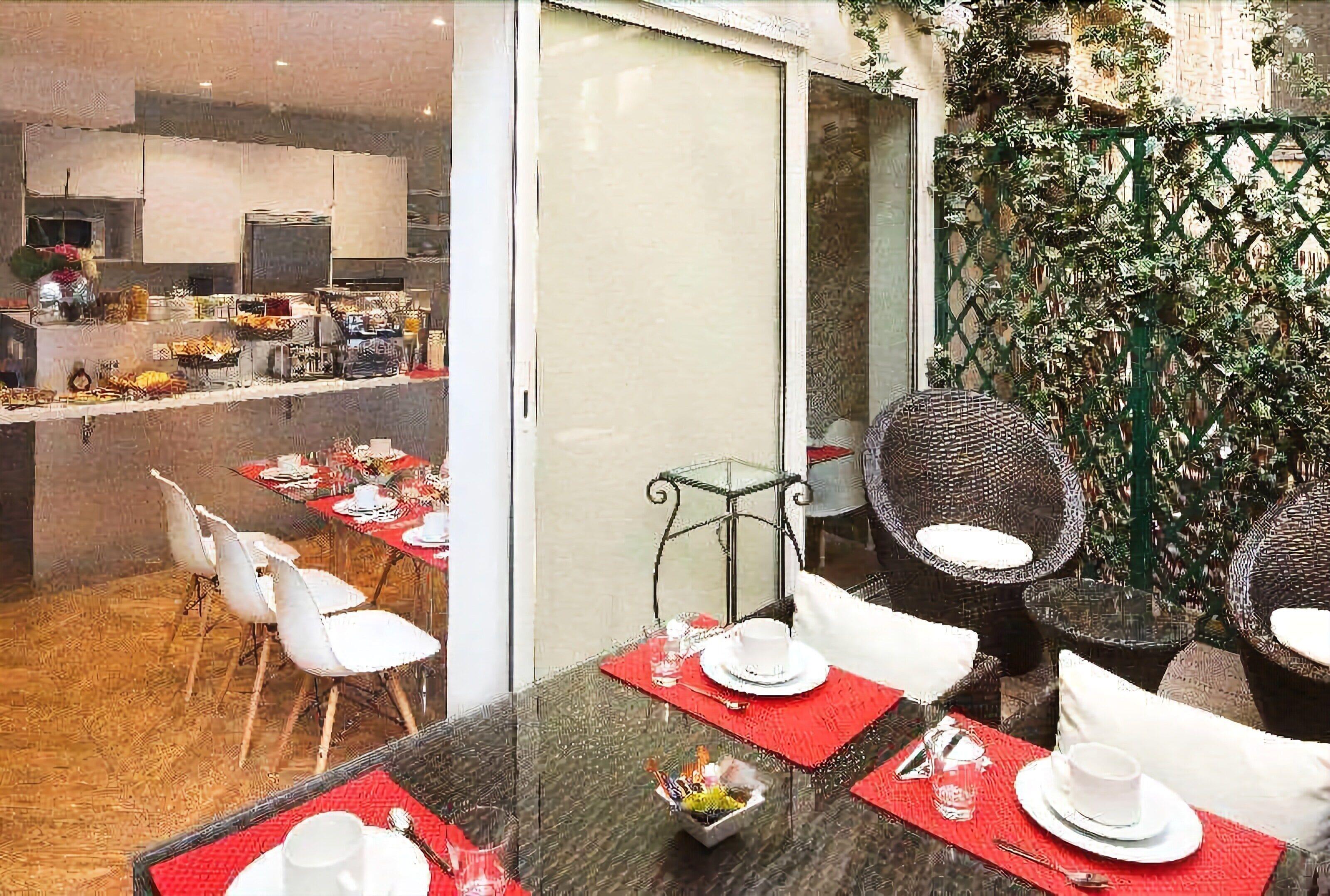 Le Relais Du Marais Hotel 3*