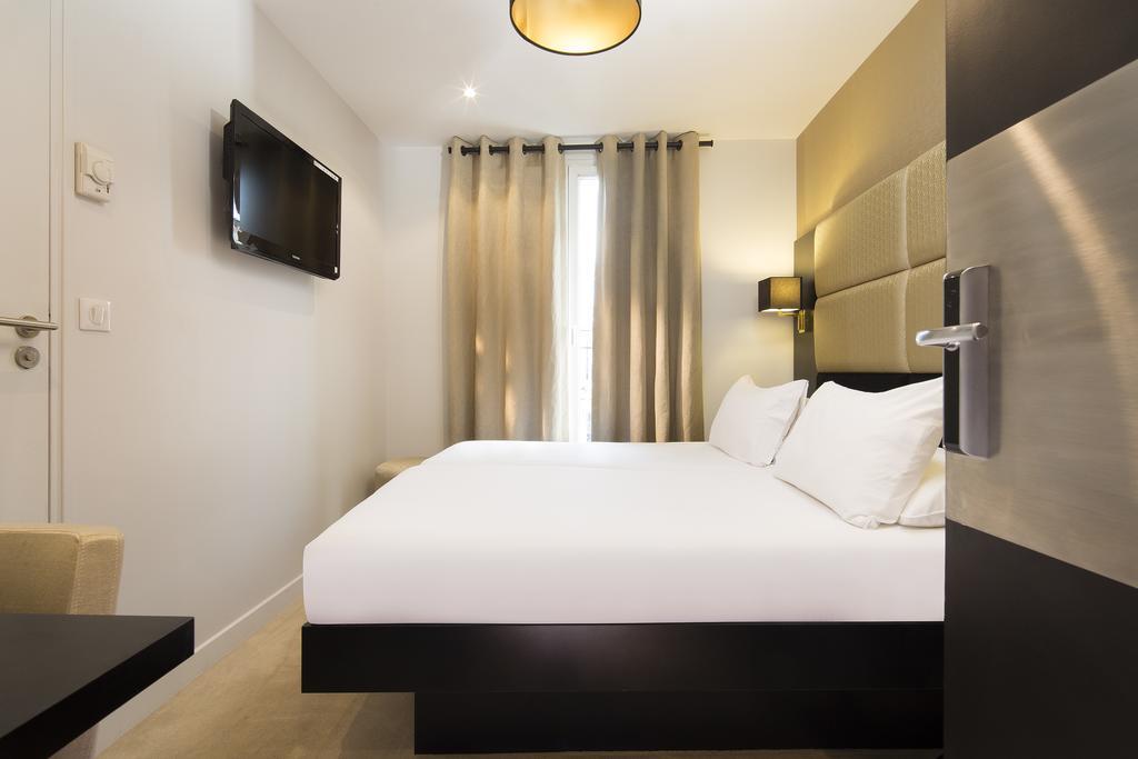 Le Relais Du Marais Hotel 3*